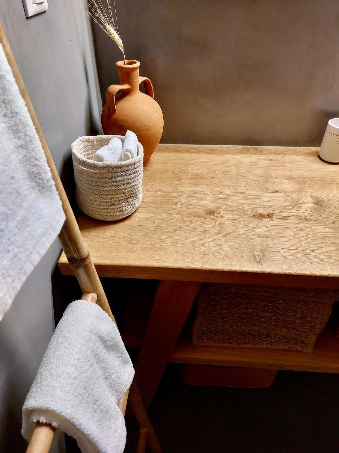 Christina-Anna Athens City Center Walking Distance To Everywhere And Acropolis, In One Of The Most Favorable Locations By National Gardens And Zoo, Hellenic Parliament In Syntagma And Stylish Exquisite Kolonaki Cozy Renovated Apartment Exteriér fotografie