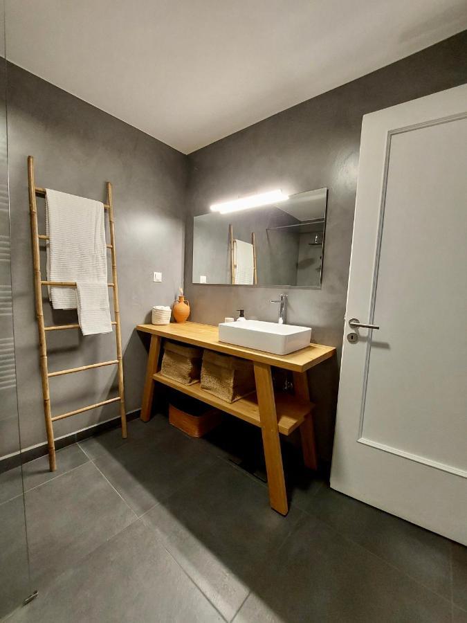 Christina-Anna Athens City Center Walking Distance To Everywhere And Acropolis, In One Of The Most Favorable Locations By National Gardens And Zoo, Hellenic Parliament In Syntagma And Stylish Exquisite Kolonaki Cozy Renovated Apartment Exteriér fotografie