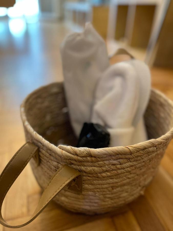Christina-Anna Athens City Center Walking Distance To Everywhere And Acropolis, In One Of The Most Favorable Locations By National Gardens And Zoo, Hellenic Parliament In Syntagma And Stylish Exquisite Kolonaki Cozy Renovated Apartment Exteriér fotografie