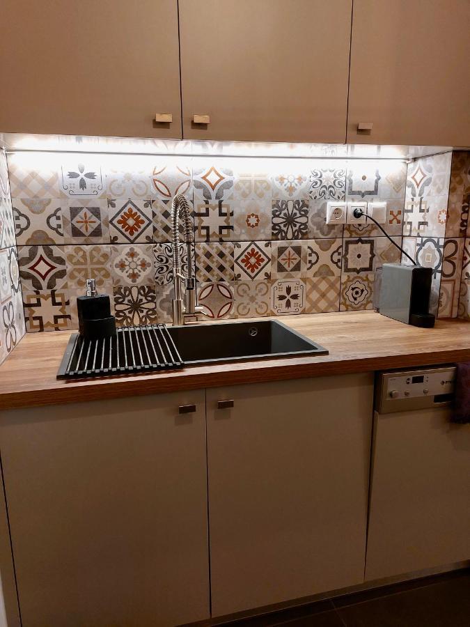 Christina-Anna Athens City Center Walking Distance To Everywhere And Acropolis, In One Of The Most Favorable Locations By National Gardens And Zoo, Hellenic Parliament In Syntagma And Stylish Exquisite Kolonaki Cozy Renovated Apartment Exteriér fotografie