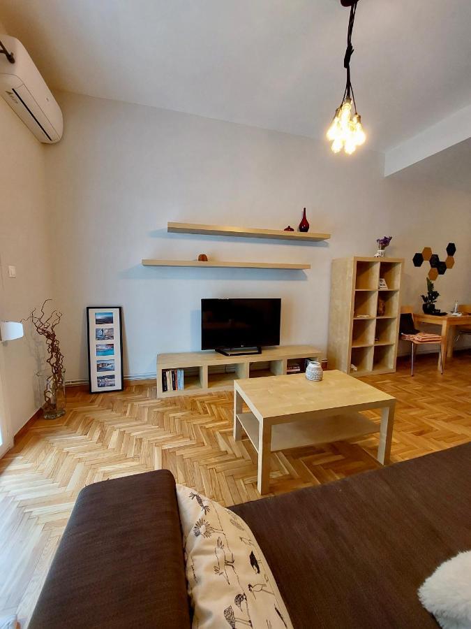 Christina-Anna Athens City Center Walking Distance To Everywhere And Acropolis, In One Of The Most Favorable Locations By National Gardens And Zoo, Hellenic Parliament In Syntagma And Stylish Exquisite Kolonaki Cozy Renovated Apartment Exteriér fotografie
